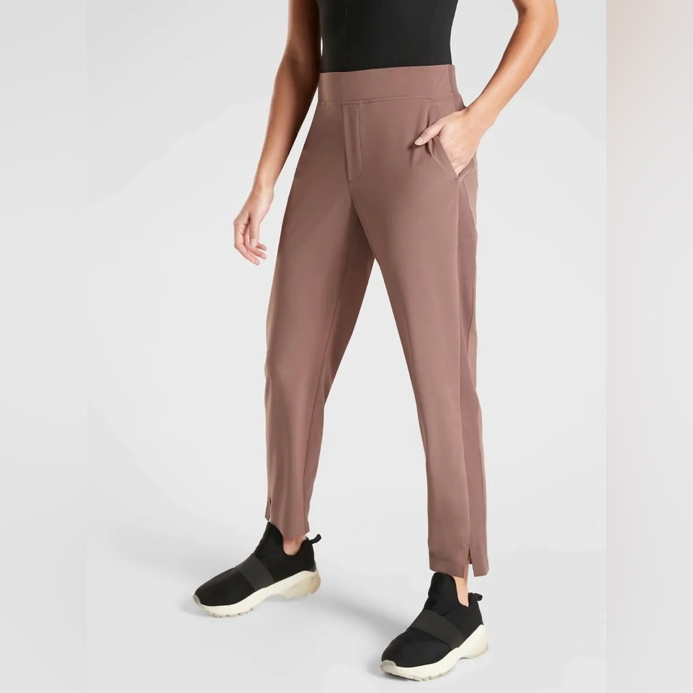 Athleta Brooklyn ankle pant mineral brown EUC size 8